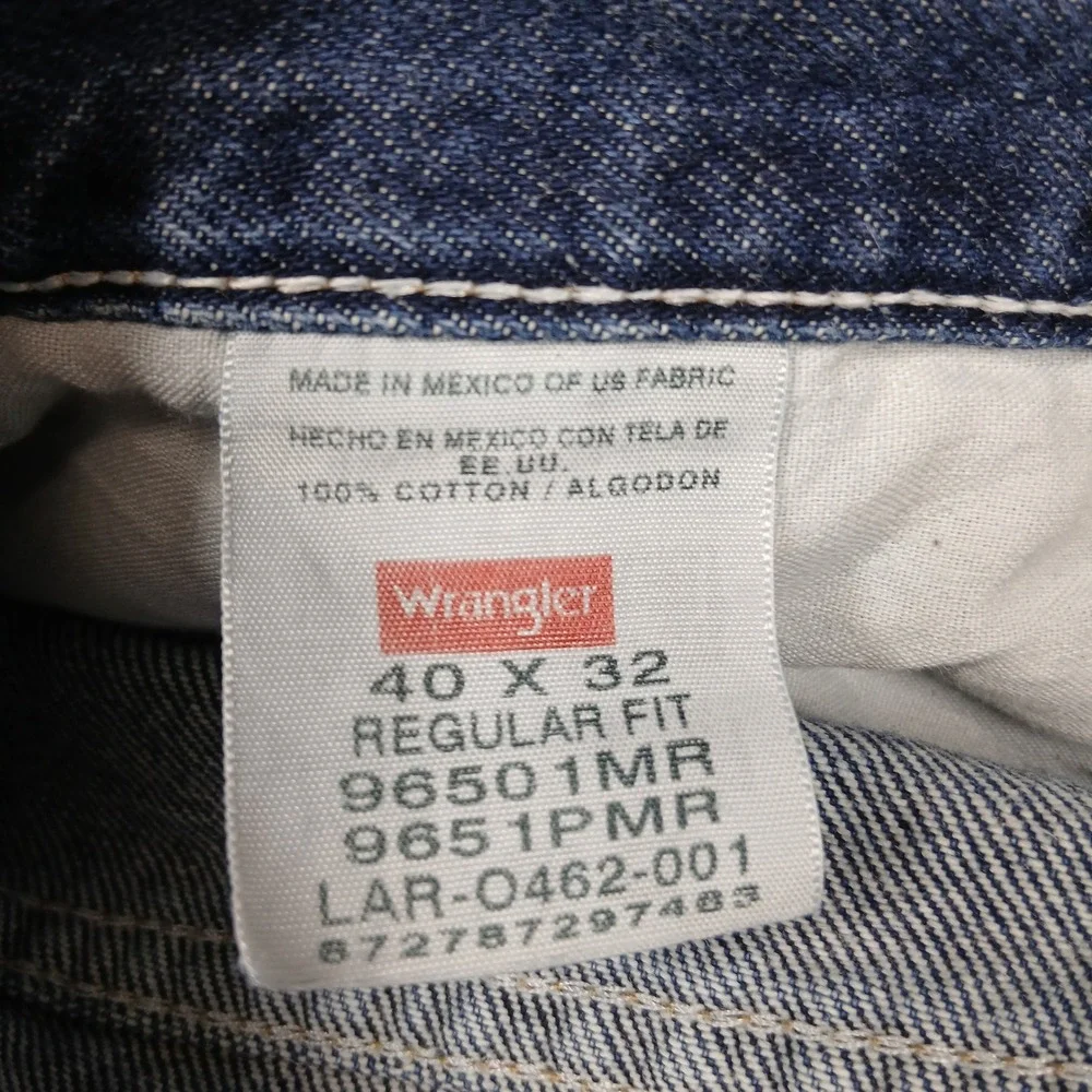Wrangler Men's Jeans 40x32 Blue Denim Regular Fit‎ 96501MR USA Fabric